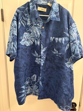 Riviera Blue Floral Short-Sleeve Button-Down Shirt